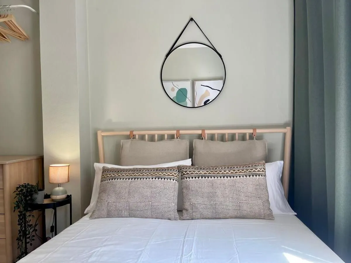 Apartamento Poble Sec - Modern & Comfy 3 Bedrooms Barcelona